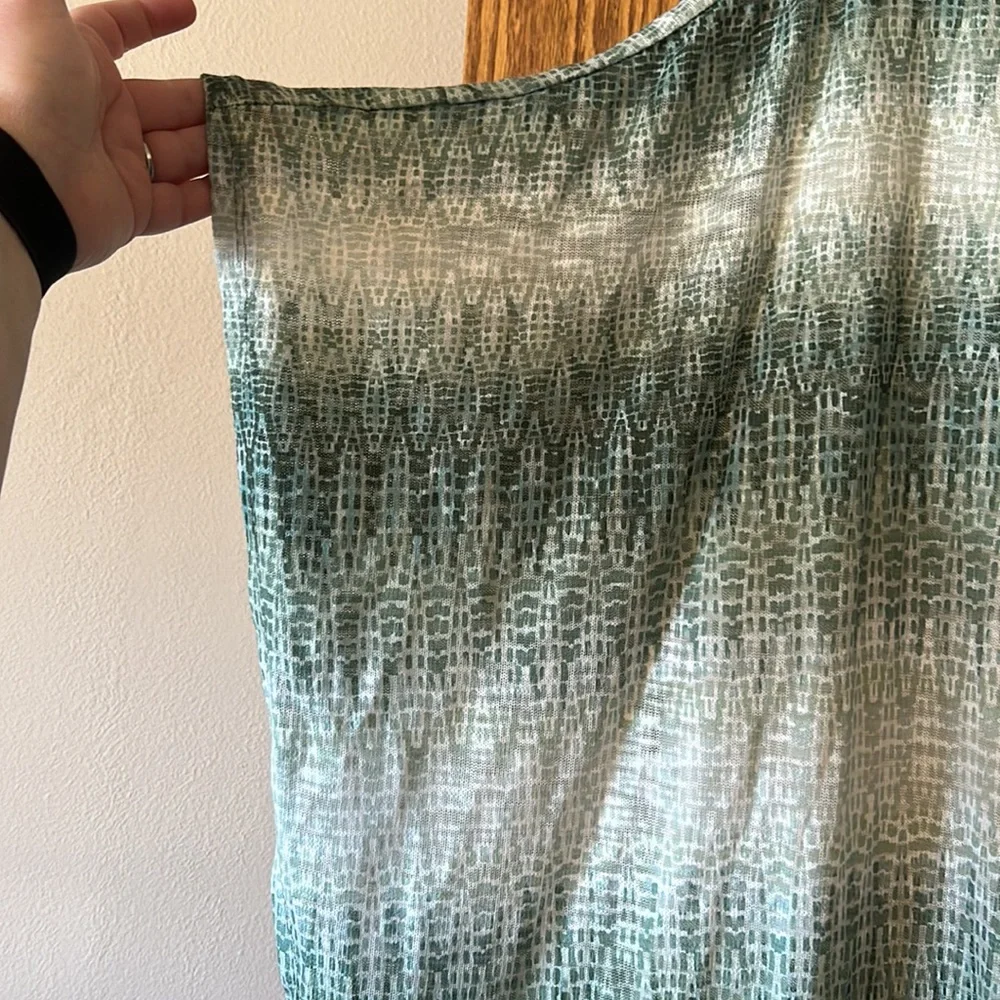 Top - Picture 3 of 3